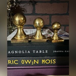 Vintage Sculptural Pawn Shape Brass Paperweight Made in England